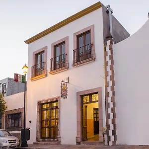 Hotel Cinco De Mayo, Queretaro